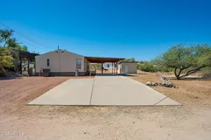 19725 E Squaw Valley Dr, Black Canyon City, AZ 85324 - Photo 29