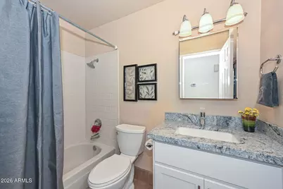 7637 W Dreyfus Drive, Peoria, AZ 85381 - Photo 9