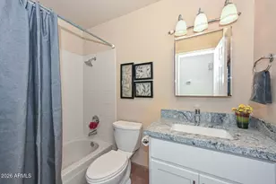 7637 W Dreyfus Dr, Peoria, AZ 85381 - Photo 9
