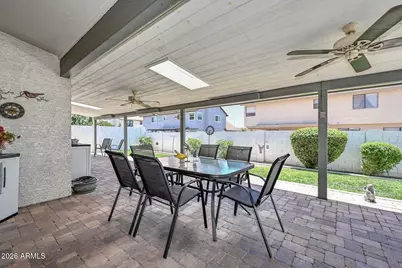 7637 W Dreyfus Drive, Peoria, AZ 85381 - Photo 15