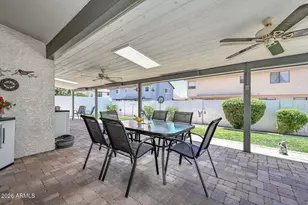 7637 W Dreyfus Dr, Peoria, AZ 85381 - Photo 15