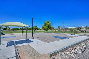 7637 W Dreyfus Dr, Peoria, AZ 85381 - Photo 27