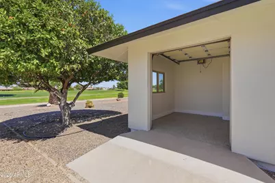 19430 N Willowcreek Circle, Sun City, AZ 85373 - Photo 35