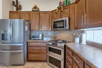 41734 N Maidstone Court, Phoenix, AZ 85086 - Photo 11