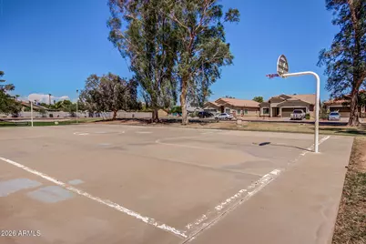 3646 N 67th Avenue #106, Phoenix, AZ 85033 - Photo 19