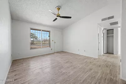 3646 N 67th Avenue #106, Phoenix, AZ 85033 - Photo 3