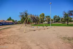 3646 N 67th Ave, Phoenix, AZ 85033 - Photo 21
