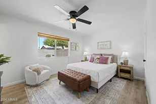 3226 W Michelle Dr, Phoenix, AZ 85053 - Photo 13