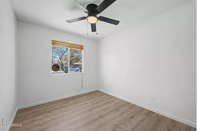 3226 W Michelle Drive, Phoenix, AZ 85053 - Photo 19