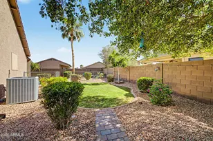 43741 W Wolf Dr, Maricopa, AZ 85138 - Photo 39