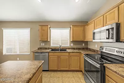 2766 E Cowboy Cove Trail, San Tan Valley, AZ 85143 - Photo 17