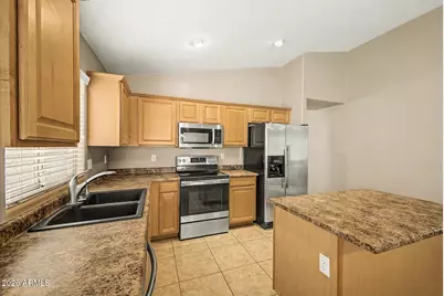 2766 E Cowboy Cove Trail, San Tan Valley, AZ 85143 - Photo 13