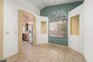 20347 N 109th Ln, Peoria, AZ 85373 - Photo 7