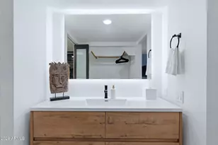 11011 N 92nd St, Scottsdale, AZ 85260 - Photo 15