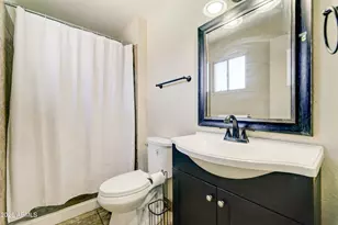 7937 W Meadowbrook Ave, Phoenix, AZ 85033 - Photo 19