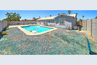 7937 W Meadowbrook Avenue, Phoenix, AZ 85033 - Photo 27