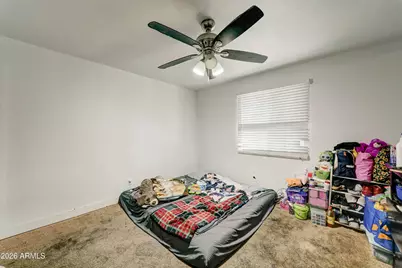 7937 W Meadowbrook Avenue, Phoenix, AZ 85033 - Photo 23