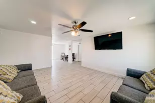 7937 W Meadowbrook Ave, Phoenix, AZ 85033 - Photo 5