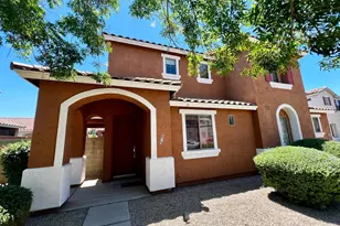 879 E Stottler Dr, Gilbert, AZ 85296 - Photo 3