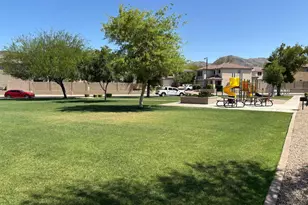 1722 W Amberwood Dr, Phoenix, AZ 85045 - Photo 25
