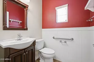 1945 W Busoni Pl, Phoenix, AZ 85023 - Photo 7
