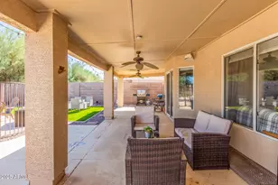18437 N 111th Dr, Surprise, AZ 85378 - Photo 23
