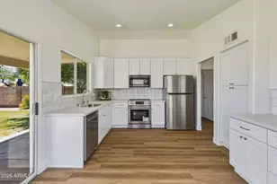 4705 E Desert Wind Dr., Phoenix, AZ 85044 - Photo 9