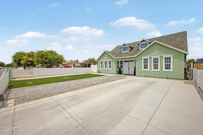 10916 W Flanagan Street, Avondale, AZ 85323 - Photo 5