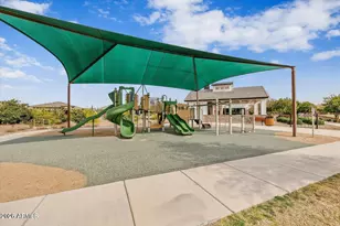 2538 E Ravenswood Dr, Gilbert, AZ 85298 - Photo 31