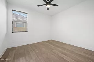 3834 E Branham Ln, Phoenix, AZ 85042 - Photo 23