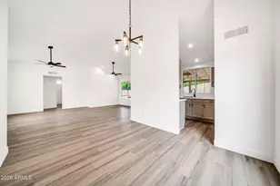 19662 N 8th Pl, Phoenix, AZ 85024 - Photo 9