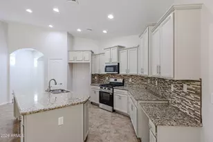 20768 W Hamilton St, Buckeye, AZ 85396 - Photo 9