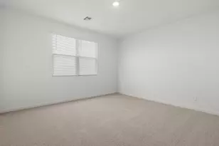 248 N 176th Ln, Goodyear, AZ 85338 - Photo 7