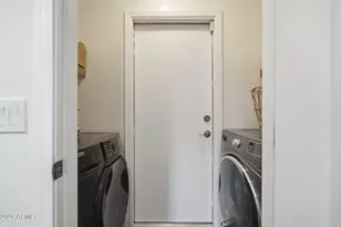 5740 S 21st Pl, Phoenix, AZ 85040 - Photo 19