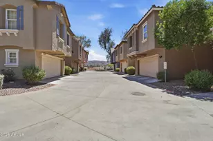 5740 S 21st Pl, Phoenix, AZ 85040 - Photo 27