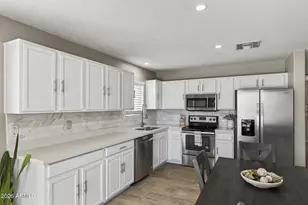 8333 W Hughes Dr, Tolleson, AZ 85353 - Photo 11