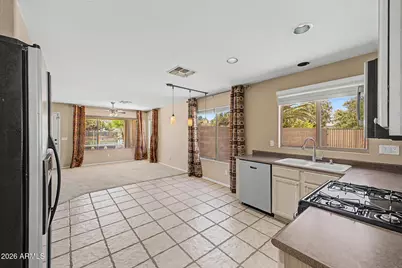 10819 W Monte Vista Road, Avondale, AZ 85392 - Photo 11