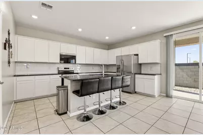 17321 W Country Club Terrace, Surprise, AZ 85387 - Photo 17