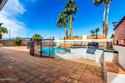 2 E Muriel Drive, Phoenix, AZ 85022 - Photo 33