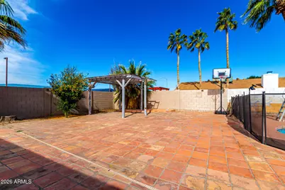 2 E Muriel Drive, Phoenix, AZ 85022 - Photo 31