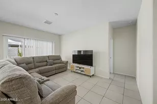 10410 W Sonrisas St, Tolleson, AZ 85353 - Photo 11