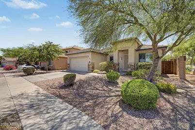 16953 W Limestone Drive, Surprise, AZ 85374 - Photo 5