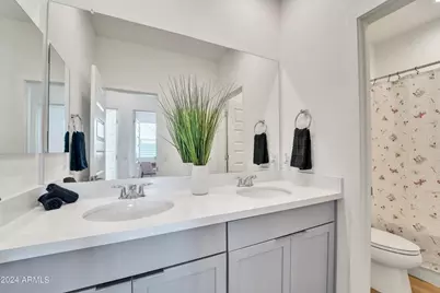 15642 S 182nd Avenue, Goodyear, AZ 85338 - Photo 43