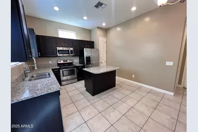 1367 S Country Club Drive #Unit 1093, Mesa, AZ 85210 - Photo 9