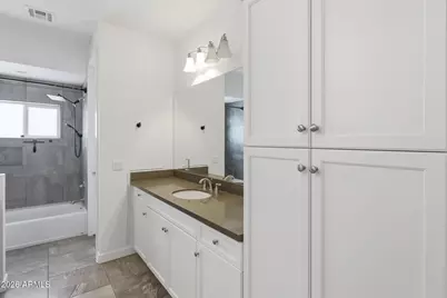 3030 N 38th Street #108, Phoenix, AZ 85018 - Photo 19