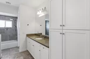 3030 N 38th St, Phoenix, AZ 85018 - Photo 19
