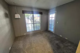 7557 N Dreamy Draw Dr, Phoenix, AZ 85020 - Photo 9