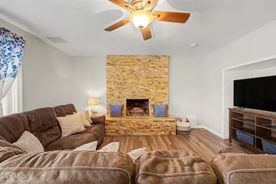 4966 W Onyx Avenue, Glendale, AZ 85302 - Photo 9