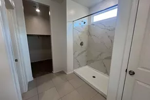 15645 W Desert Hollow Dr, Surprise, AZ 85387 - Photo 11