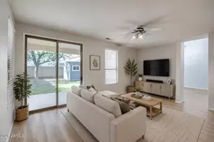 3802 W Fallen Leaf Ln, Glendale, AZ 85310 - Photo 17
